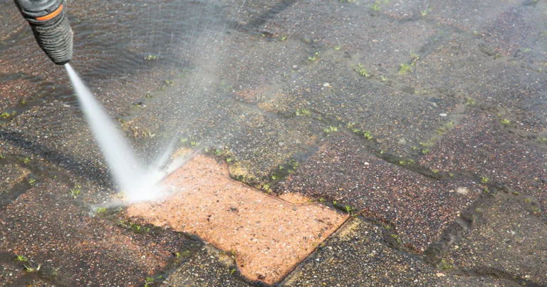 Pressure washing montreal